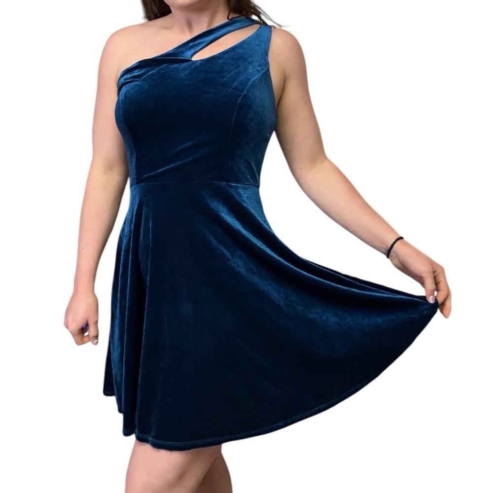 Speechless Asymmetric Blue Velvet One-Shoulder Dress New With Tags Size Large